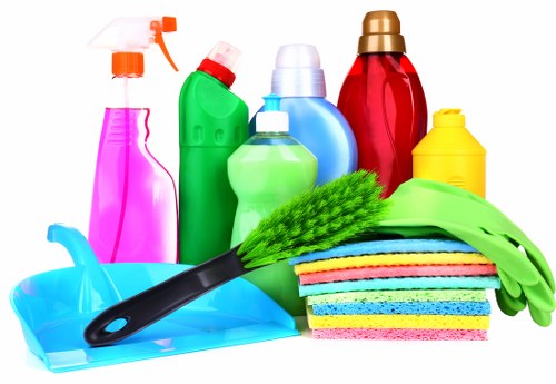 Rug cleaning service for Surrey homes with a focus on deep fibre care